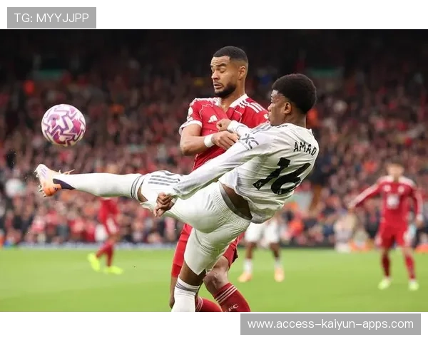 利物浦门将神扑救主，红军再创不败纪录，利物浦队门将